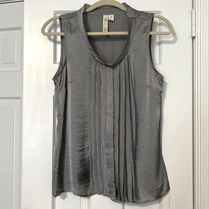 Grey sleeveless blouse NWOT